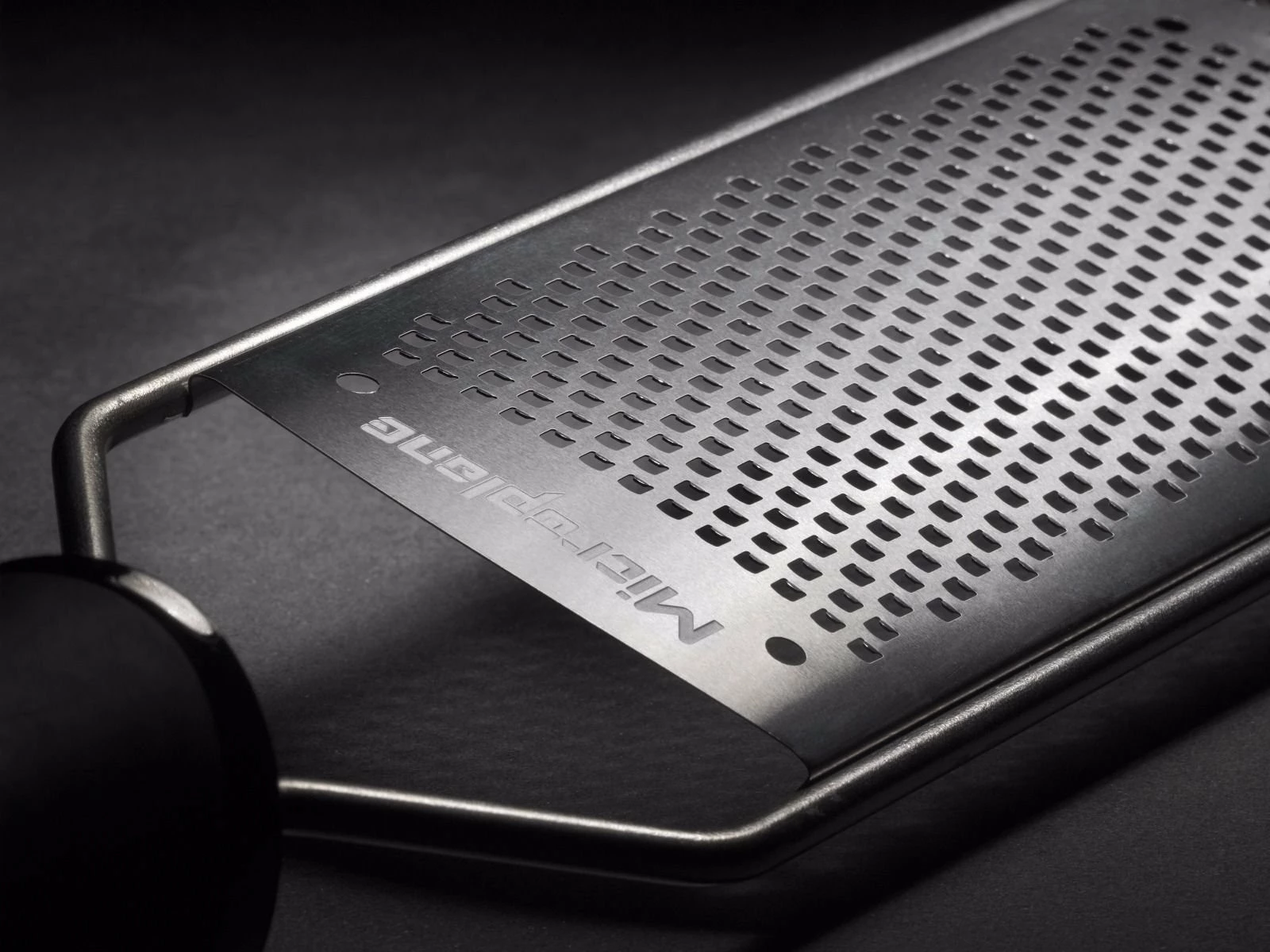 Wholesale ๐ Microplane Gourmet Series Fine Grater Black ๐ 6 Wholesale ๐ Microplane Gourmet Series Fine Grater Black ๐ - Image 4